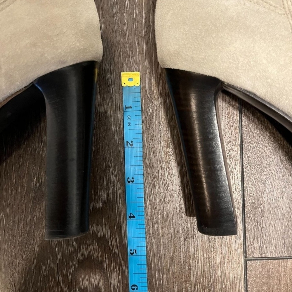 Burberry Western Suede Heeled Boots. EU Size. 38. - Picture 5 of 11